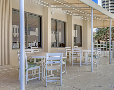 2800 N Ocean Drive - Photo Thumbnail 19
