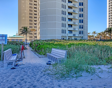 2800 N Ocean Drive - Photo Thumbnail 13