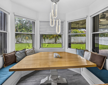 4065 Sw 152nd Avenue - Photo Thumbnail 21