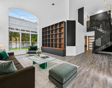 4065 Sw 152nd Avenue - Photo Thumbnail 1