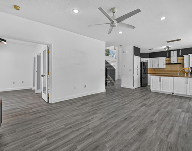 4065 Sw 152nd Avenue - Photo Thumbnail 18