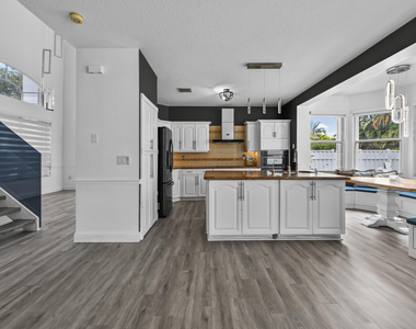 4065 Sw 152nd Avenue - Photo Thumbnail 16
