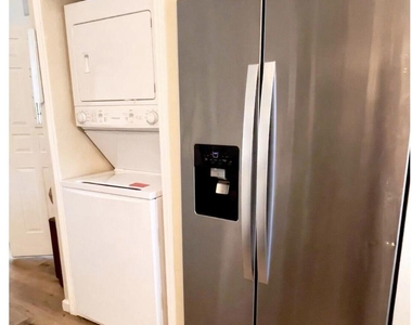 5704 E Aire Libre Avenue - Photo Thumbnail 5