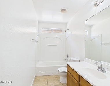 1661 W Harding Avenue - Photo Thumbnail 10