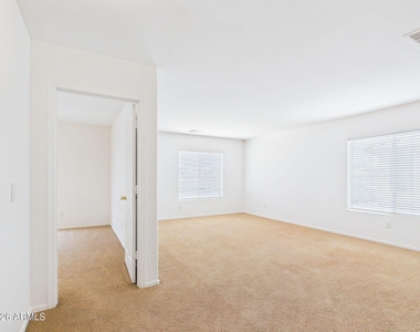 1661 W Harding Avenue - Photo Thumbnail 14