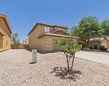 1661 W Harding Avenue - Photo Thumbnail 2