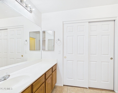 1661 W Harding Avenue - Photo Thumbnail 19