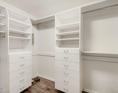 519 W Mountain Vista Drive - Photo Thumbnail 22