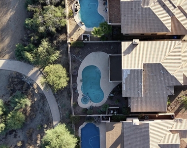 519 W Mountain Vista Drive - Photo Thumbnail 3