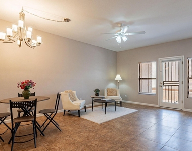 11666 N 28th Drive - Photo Thumbnail 2