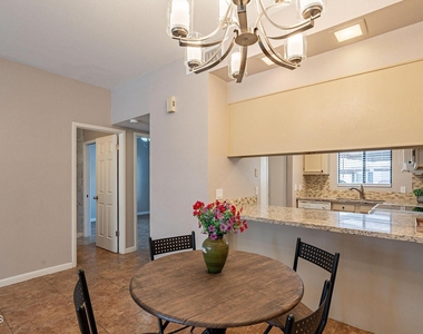 11666 N 28th Drive - Photo Thumbnail 3
