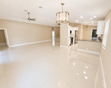 8045 Copenhagen Way - Photo Thumbnail 7