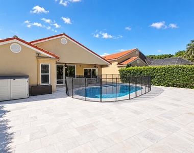 8045 Copenhagen Way - Photo Thumbnail 18