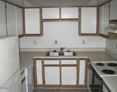 1340 N Recker Road - Photo Thumbnail 2