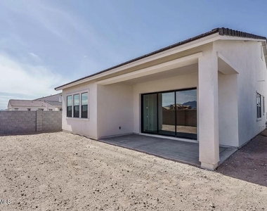 15565 S 181st Lane - Photo Thumbnail 21