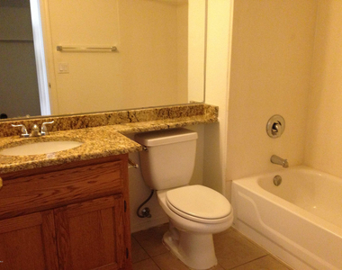 1918 E Marquette Drive - Photo Thumbnail 22