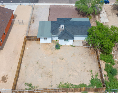 1115 W Ironwood Drive - Photo Thumbnail 19