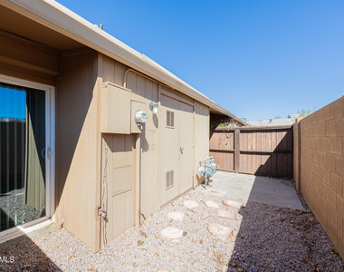 1624 E Campbell Avenue - Photo Thumbnail 20