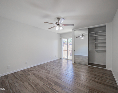 1624 E Campbell Avenue - Photo Thumbnail 11