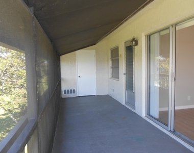 13809 Royal Palm Court - Photo Thumbnail 19