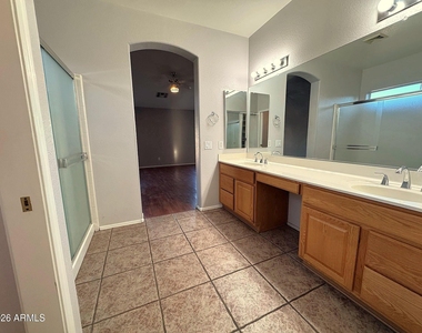 24511 S Saddletree Drive - Photo Thumbnail 15