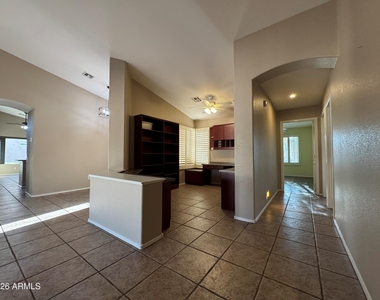24511 S Saddletree Drive - Photo Thumbnail 24