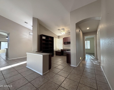 24511 S Saddletree Drive - Photo Thumbnail 27