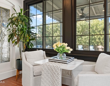 38 W Vernon Avenue - Photo Thumbnail 18