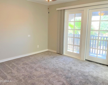 10235 N 31st Street - Photo Thumbnail 13