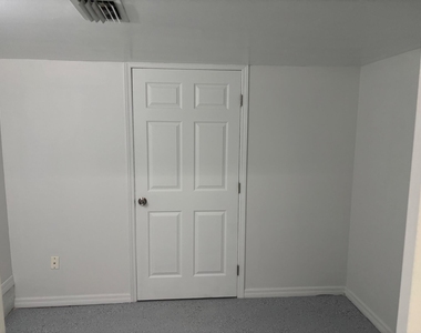 4262 Nw 1st Place - Photo Thumbnail 12