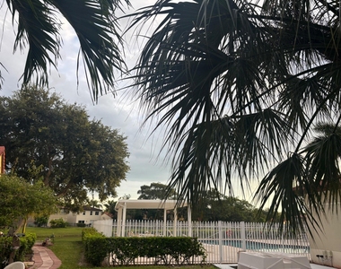 4262 Nw 1st Place - Photo Thumbnail 22