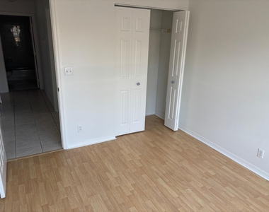 4262 Nw 1st Place - Photo Thumbnail 11