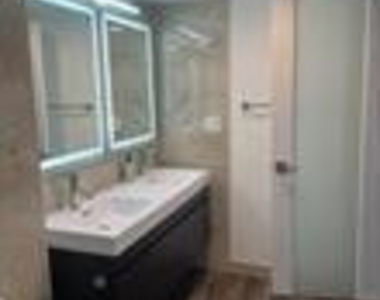 20335 W Country Club Drive - Photo Thumbnail 6
