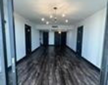 20335 W Country Club Drive - Photo Thumbnail 1