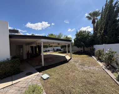 621 E Calavar Road - Photo Thumbnail 25