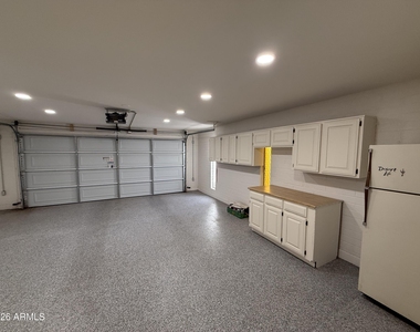621 E Calavar Road - Photo Thumbnail 23