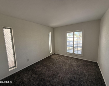 621 E Calavar Road - Photo Thumbnail 21