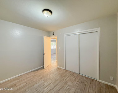 1721 E Sheridan Street - Photo Thumbnail 14