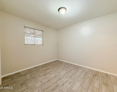 1721 E Sheridan Street - Photo Thumbnail 13