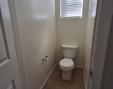 43947 W Palo Ceniza Way - Photo Thumbnail 23