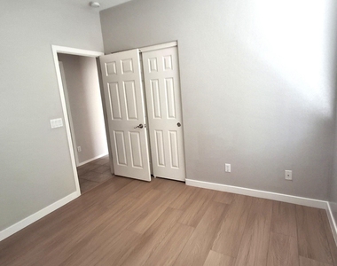 43947 W Palo Ceniza Way - Photo Thumbnail 31