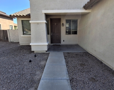 43947 W Palo Ceniza Way - Photo Thumbnail 3