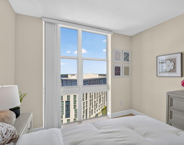 550 Okeechobee Boulevard - Photo Thumbnail 21