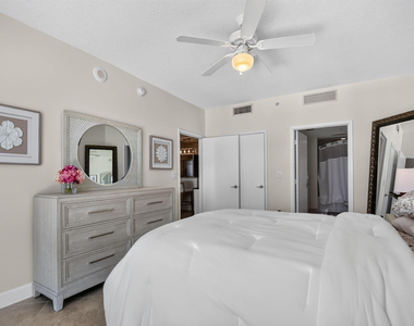550 Okeechobee Boulevard - Photo Thumbnail 23