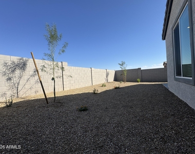 17990 W Sand Hills Drive - Photo Thumbnail 22