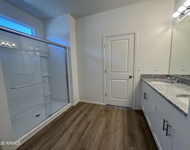 17990 W Sand Hills Drive - Photo Thumbnail 29