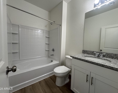 17990 W Sand Hills Drive - Photo Thumbnail 9