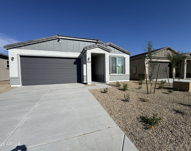 17990 W Sand Hills Drive - Photo Thumbnail 1