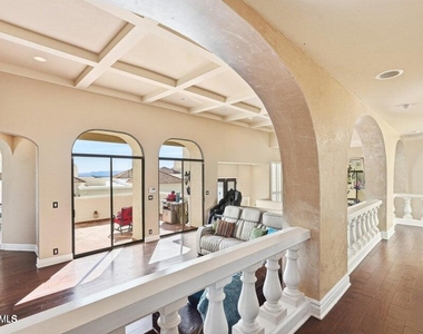 3800 E Lincoln Drive - Photo Thumbnail 6