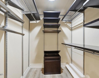 3800 E Lincoln Drive - Photo Thumbnail 17